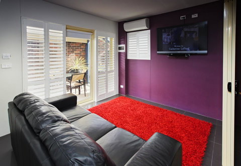 Jesmond Executive Villas - Accommodation Australia 26