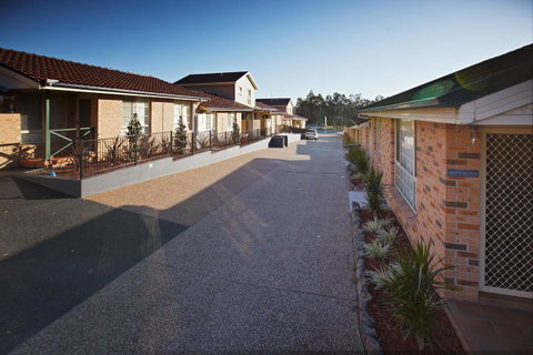 Jesmond Executive Villas - Accommodation Australia 13