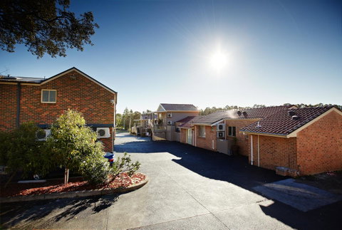 Jesmond Executive Villas - Accommodation Australia 12