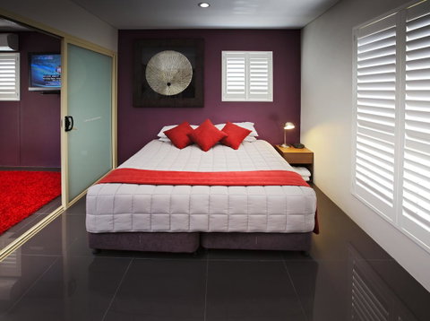 Jesmond Executive Villas - Accommodation Australia 23