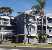 Mollymook Cove Apartments - Accommodation Australia