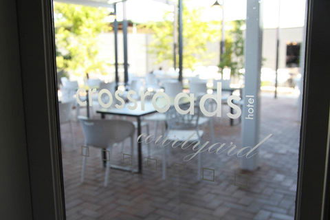 Crossroads Hotel - Accommodation Australia 26