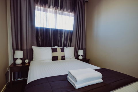 Crossroads Hotel - Accommodation Australia 6