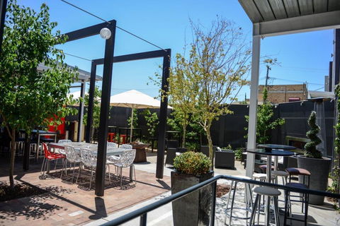 Crossroads Hotel - Accommodation Australia 32