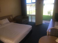 Book Junee Accommodation Vacations Australia Shopping Australia Shopping