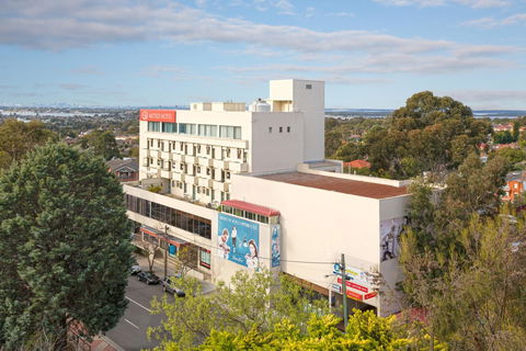 Metro Hotel Miranda - Accommodation Australia 1