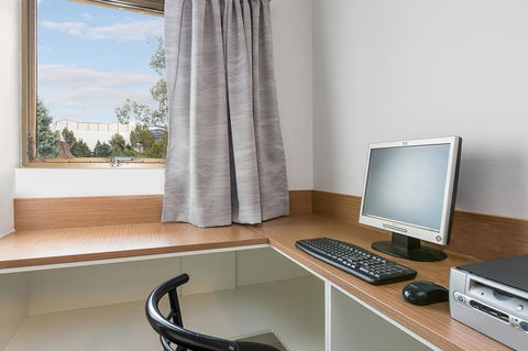 Metro Hotel Miranda - Accommodation Australia 25