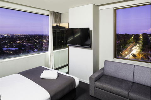 Metro Hotel Miranda - Accommodation Australia 4
