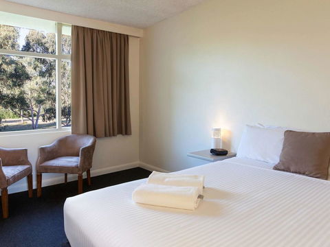 Ibis Styles Tamworth - Australia Shopping 27