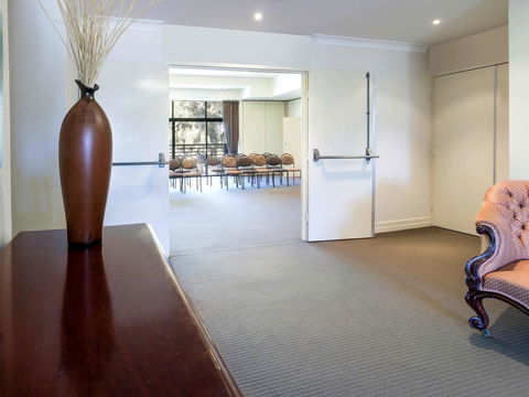 Ibis Styles Tamworth - Australia Shopping 29