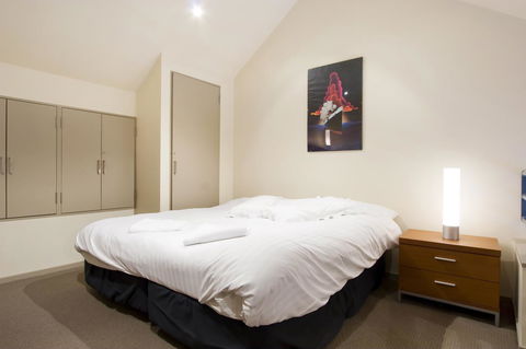 Lantern 1 Bedroom Balcony With Panoramic View - Accommodation Australia 40