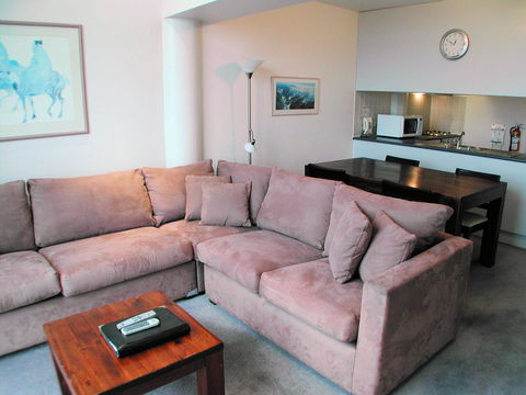 Lantern 1 Bedroom Balcony With Panoramic View - Accommodation Australia 20