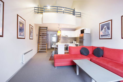 Lantern 1 Bedroom Balcony With Panoramic View - Accommodation Australia 21