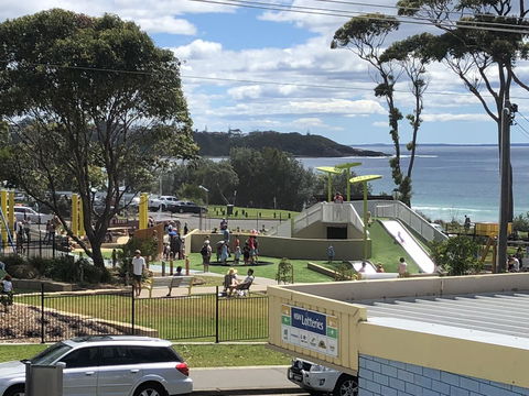 Breakers Apartments - Accommodation Australia 7