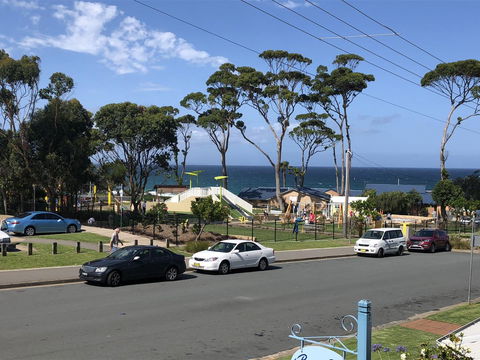 Breakers Apartments - Accommodation Australia 5