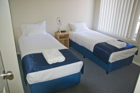 Colonial Court Villas - Accommodation Australia 33