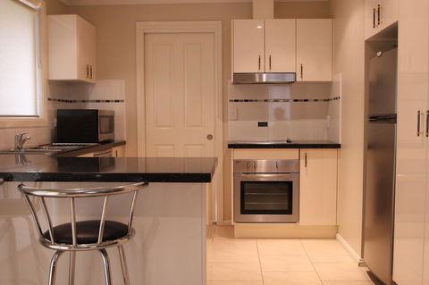 Colonial Court Villas - Accommodation Australia 27