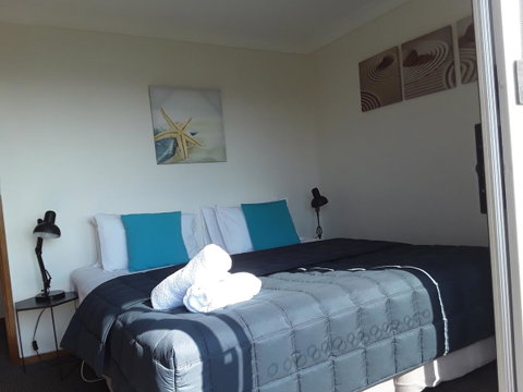 Narooma Golfers Lodge - Accommodation Australia 15