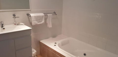 The Palms At Avoca - Accommodation Australia 4