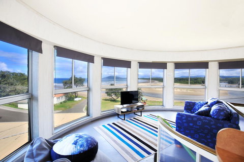 The Rotunda, Gerroa - Accommodation Australia 2
