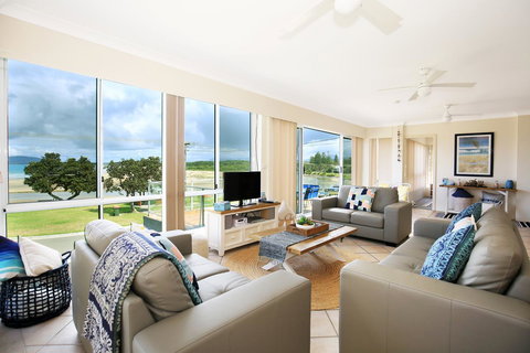 The Rotunda, Gerroa - Accommodation Australia 7
