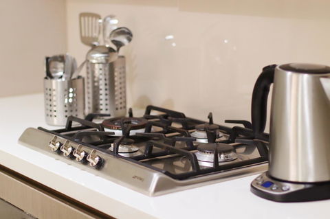 Modern & Cosy 2-Bedroom Apartment Hornsby - Accommodation Australia 10