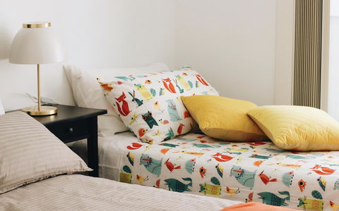 Modern & Cosy 2-Bedroom Apartment Hornsby - Accommodation Australia 6