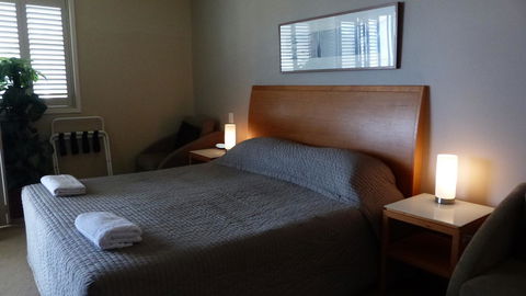 SaltBeach2302 - Local Tourism 6