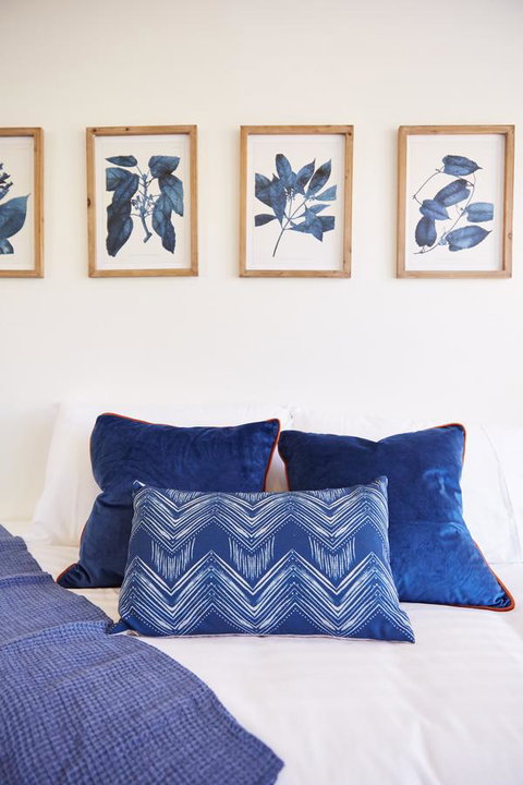 Bright And Spacious Family Home With Leafy Deck - Local Tourism 29