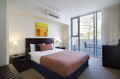 Macquarie Waters Boutique Apartment Hotel - Local Tourism 25