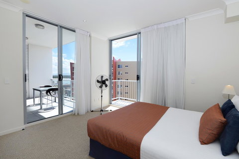 Macquarie Waters Boutique Apartment Hotel - Local Tourism 29