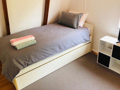 Little Blue Beach House - Local Tourism 6