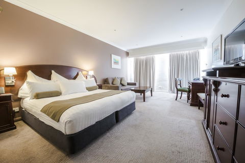 Crowne Plaza Hawkesbury Valley, An IHG Hotel - Australia Shopping 7