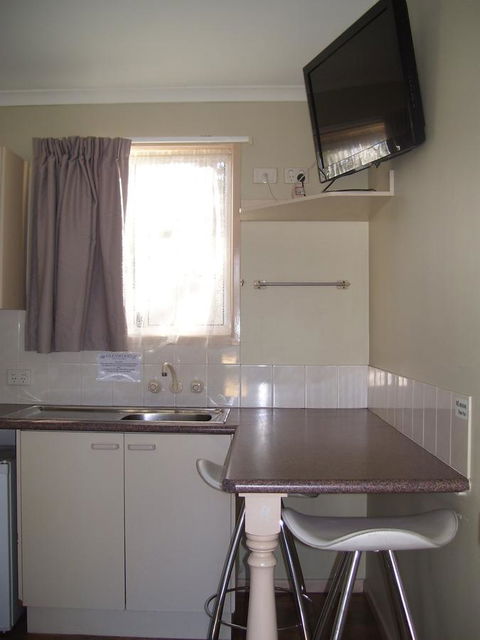 Glenwood Tourist Park & Motel - Accommodation Australia 18