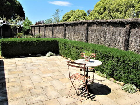 Apple Tree Cottage - Accommodation Australia 22