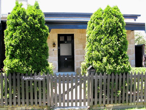 Apple Tree Cottage - Accommodation Australia 32
