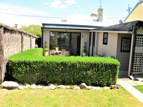 Apple Tree Cottage - Accommodation Australia 27