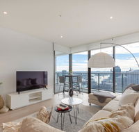 High Rise apt in Heart of Sydney wt Harbour View - Accommodation Australia