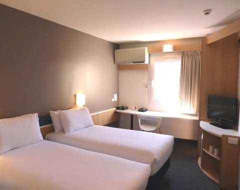 Ibis Thornleigh - Accommodation Australia 24