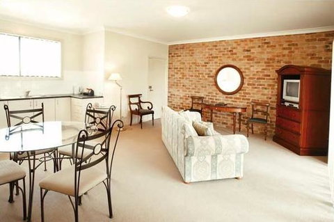 Potters Apartments - Accommodation Australia 11