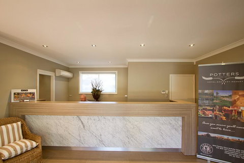 Potters Apartments - Accommodation Australia 32