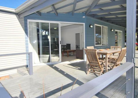Huskisson Holiday Motel Cabins - Accommodation Australia 32