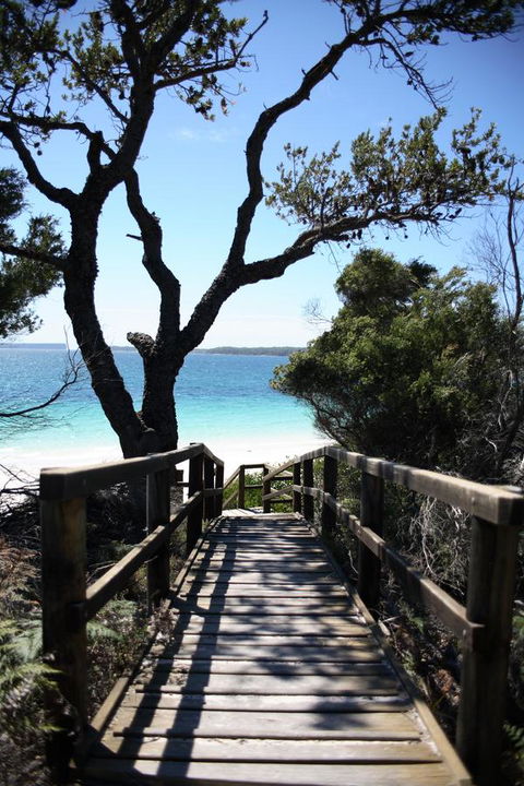 Huskisson Holiday Motel Cabins - Accommodation Australia 34