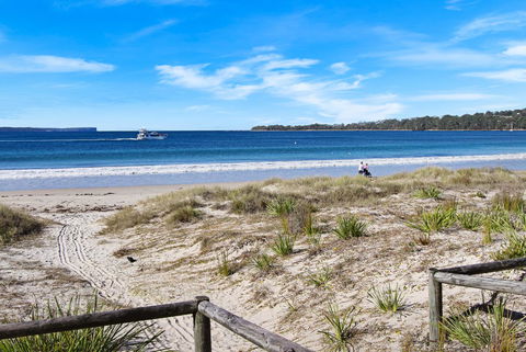 Huskisson Holiday Motel Cabins - Accommodation Australia 15