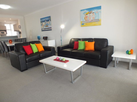 Pacific Marina Apartments - Accommodation Australia 4