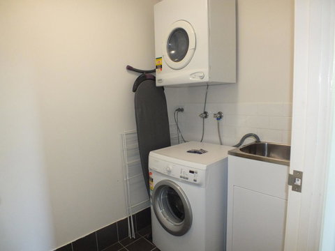 Pacific Marina Apartments - Accommodation Australia 25