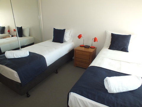 Pacific Marina Apartments - Accommodation Australia 35