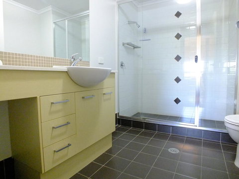 Pacific Marina Apartments - Accommodation Australia 7