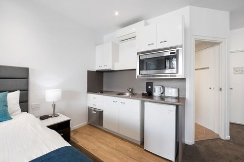 Mantra Quayside Port Macquarie - Accommodation Australia 2