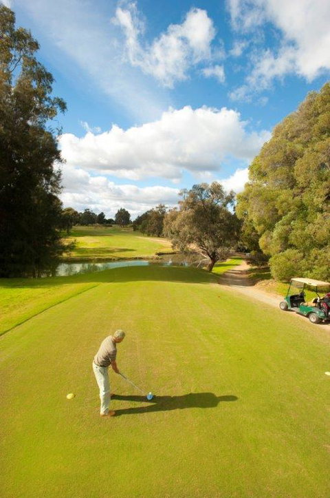 Comfort Suites Clubarham Golf Resort - Accommodation Australia 1